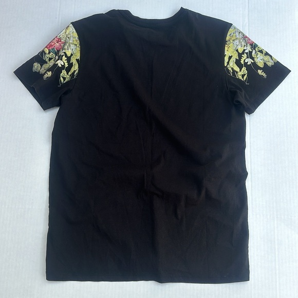 Guess Black Tee with Colorful Floral Design - Picture 4 of 4